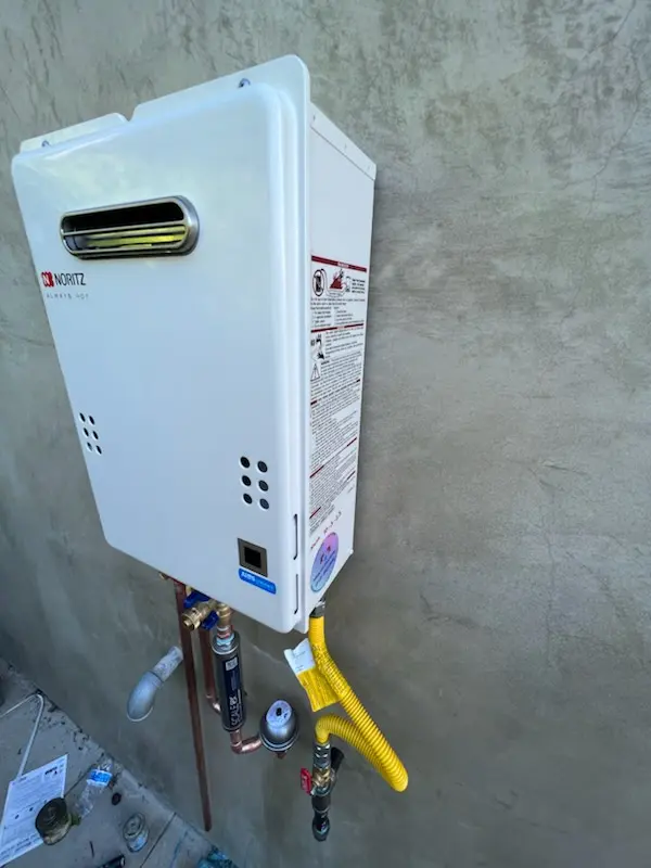 Tankless water heater installation for Statham homes